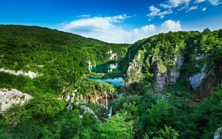 Картинка каскад, красиво, курорт, природа, Хорватия, горы, отдых, Плитвицкие озера, панорама, лес, пейзаж, Croatia, Национальный парк, водопад
