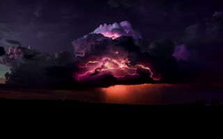 Картинка вечер, темный фон, небо, гроза, лето, облака, молния, красиво