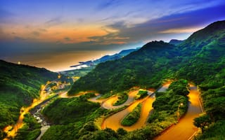Картинка закат, вид сверху, облака, горы, Тайвань, дорога