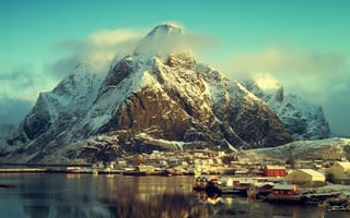 Картинка Норвегия, зима, городок, горы