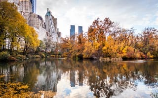 Картинка небоскребы, пруд, америка, город, отражение, осень, нью йорк, New York City, сша, парк