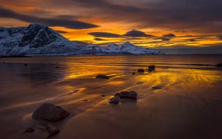 Обои природа, закат, горы, море, камни, Норвегия