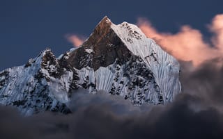 Картинка Непокоренная, горы, Александр Чазов, Гималаи, Мачапучаре, вершина, Непал