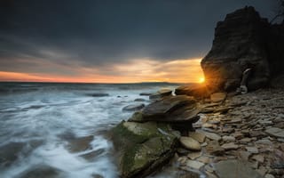 Картинка скалы, волны, камни, море, Ivailo Bosev, закат