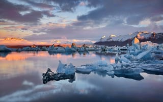 Картинка Исландия, холодный пейзаж, залив, лагуна Jokulsarlon, Jan Sieminski, ледяной ледник