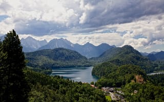 Картинка Бавария, Альпы, горы, замок, пейзаж, Гогеншвангау, леса, облака, холмы, озеро, Хоэншвангау, природа