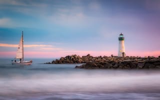 Картинка Mumtaz Shamsee, океан, закат, Санта-Круз, берег, камни, Калифорния, маяк, США, лодка