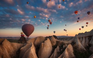 Картинка Краси Матаров, скалы, воздушные шары, вечер, Каппадокия, туфы, Турция
