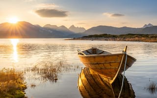 Обои природа, озеро, Jorn Allan Pedersen, лодка, восход солнца, утро, рассвет, пейзаж, река