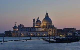 Картинка Италия, Город, Венеция, Santa Maria della Salute, Лодки, Собор