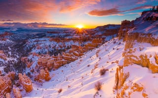 Картинка Bryce, пейзаж, небо, закат, Canyon, Utah, National Park, скалы, горы