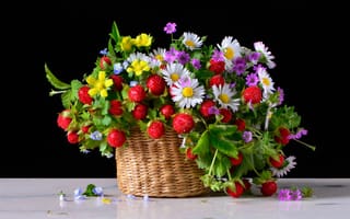 Картинка корзина, земляника, цветы, ягоды, лето