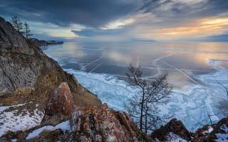 Обои Baikal, красота, лёд, Russia, небо, закат, скалы, пейзаж