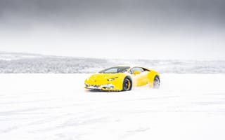 Картинка aventador, снег, lamborghini, зима, желтый