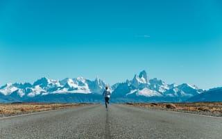 Картинка running man, nature, blue sky, mountain, road
