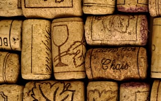 Картинка коллекция пробок