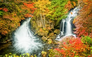Картинка скалы, водопад, япония, осень, пейзаж