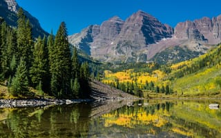 Обои озеро, горы, марун-беллс, elk mountains, jason vines, лес, аспен, природа, колорадо, maroon lake, скалистые горы
