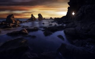 Картинка скалы, закат, море