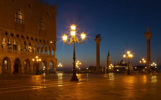 Картинка ночь, венеция, фонари, италия, европа, площадь