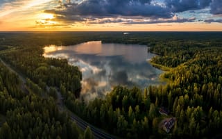 Картинка небо, озеро керава, финляндия, дорога, деревья, облака, мянтсяля, лес, озеро