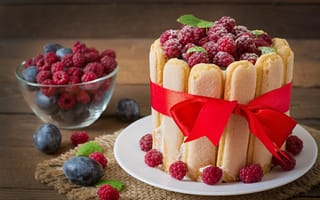Картинка малина, савоярди, ягоды, сливы, торт, бант, десерт