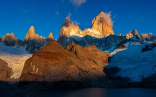 Картинка небо, пик, вершина, аргентина, снег, горы, санта-крус