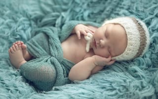 Картинка спит, шапочка, мех, покрывало, младенец, ребенок, малыш