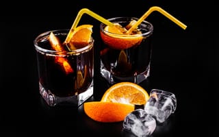 Картинка черный, апельсин, ром, коктейль, кола, дольки, кубики льда, трубочки, напитки, стаканы