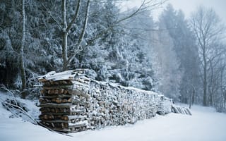 Картинка снег, зима, дрова