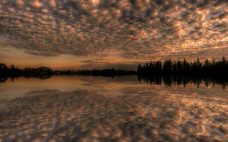 Картинка небо, облака, деревья, отражение, озеро