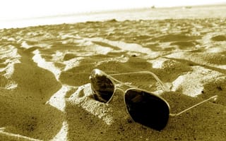 Картинка вода, вс, солнце, песок, бокалы, пляж, макро, песка