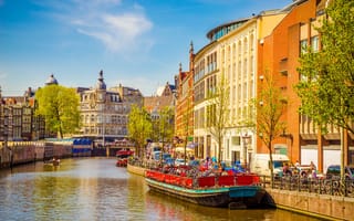 Картинка buildings, netherlands, spring, лодки, Amsterdam, Весна, old