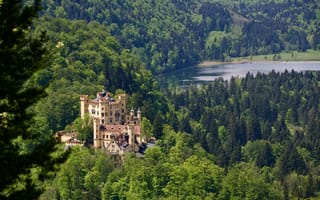 Картинка замок хоэншвангау, Germany, Hohenschwangau castle, озеро Шванзее, Bavaria, бавария, замок, Schwansee Lake, германия