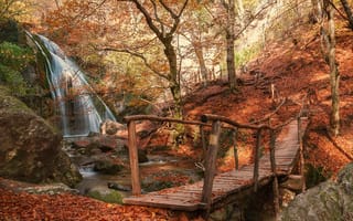 Картинка водопад, осень