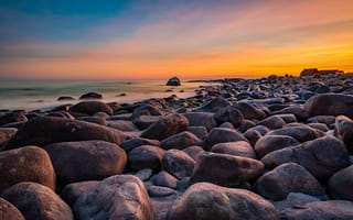 Картинка камни, побережье, Норвегия, закат