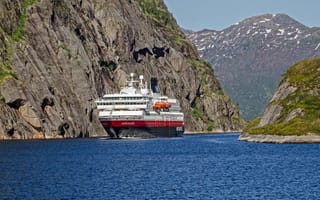 Обои скалы, круизный лайнер, Норвегия