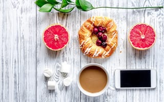 Картинка завтрак, кофе, булочка, грейпфрут