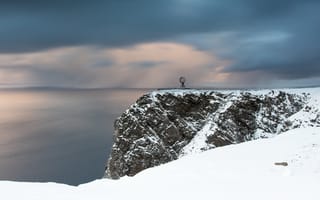 Картинка скала, утес, горизонт, обрыв, снег