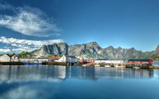 Картинка норвегия, горы, городок, залив