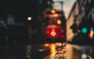 Картинка трамвай, улица, огни, фонари