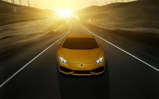 Картинка Автомобиль Lamborghini Huracan LP 610-4 на шоссе
