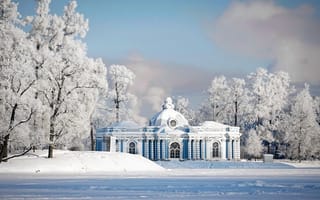 Картинка Здание в зимнем парке