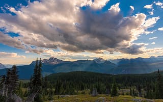 Картинка Облака над национальным парком Глейшер, Канада