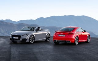 Картинка Два автомобиля серебристый Audi TT и красный Audi Roadster