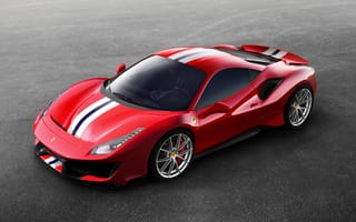 Обои Красный спортивный автомобиль Ferrari 488 Pista 2018