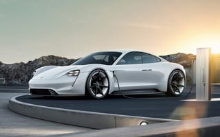 Картинка Белый спортивный автомобиль Porsche Mission E Concept