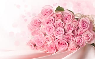 Картинка Красивый большой букет розовых роз на Международный женский день 8 марта