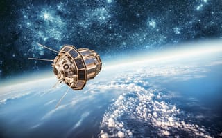 Картинка Спутник бороздит просторы бескрайнего космоса