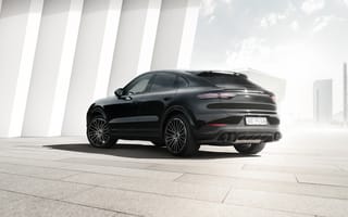 Картинка Черный автомобиль Porsche Cayenne Coupe 2019 года вид сзади